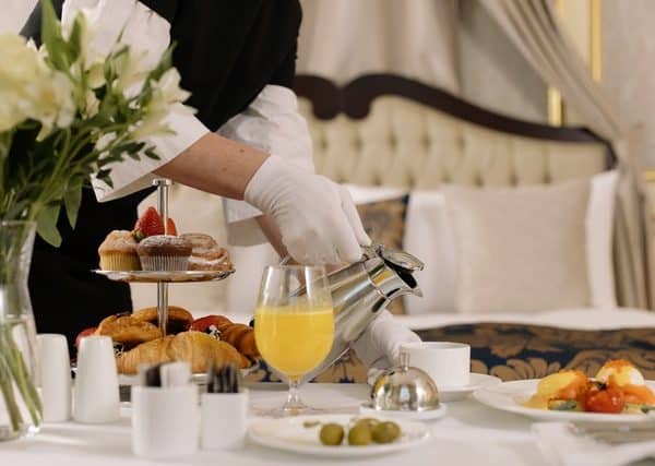 short term diploma in hotel management